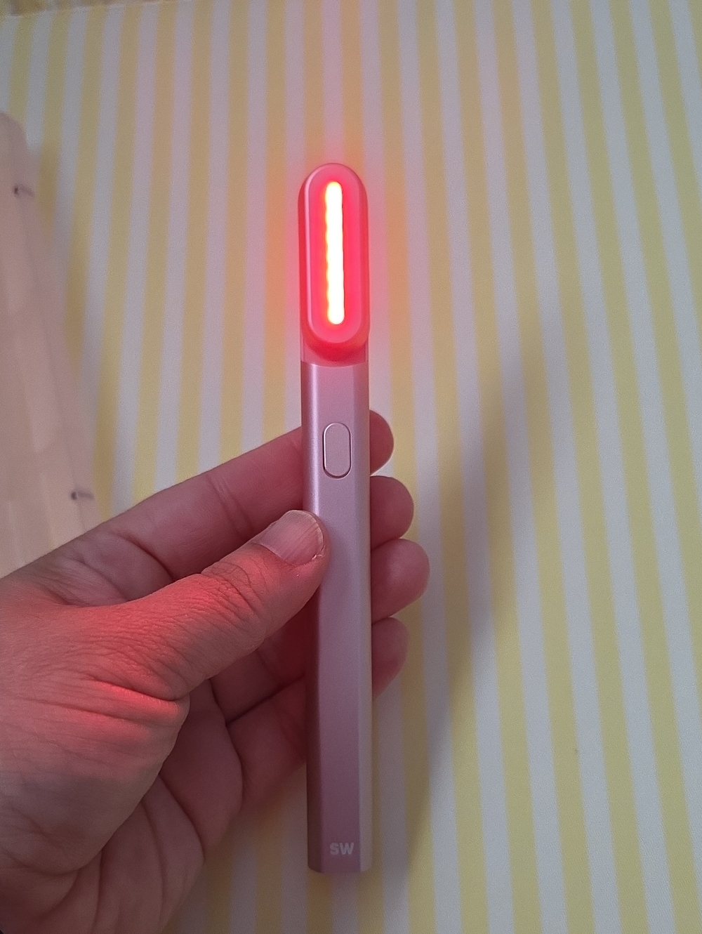 Solawave 4-in-1 Skincare Wand - Picture 5 of 9